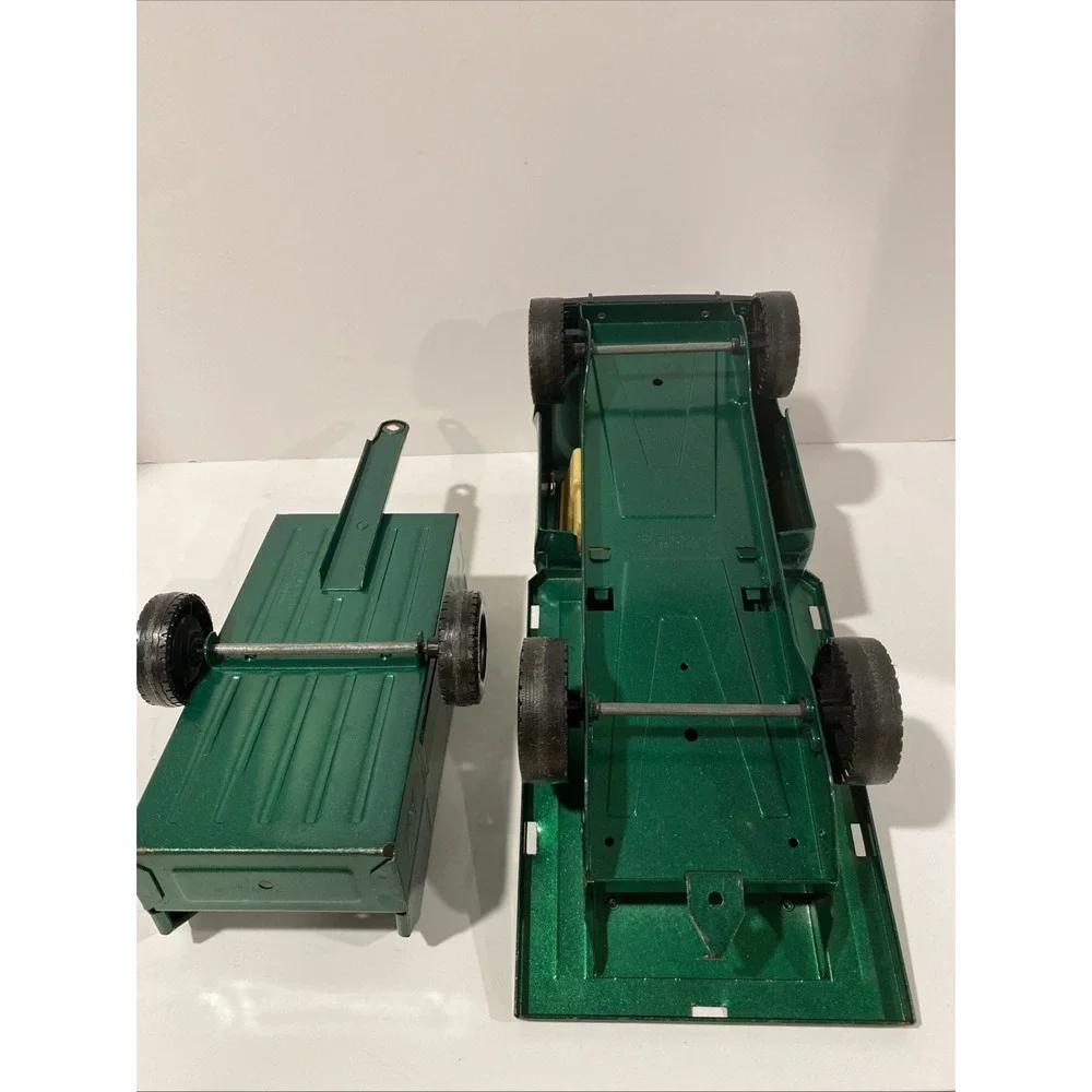 Vintage Nylint farms LUV pressed steel stake side flatbed pickup truck & trailer